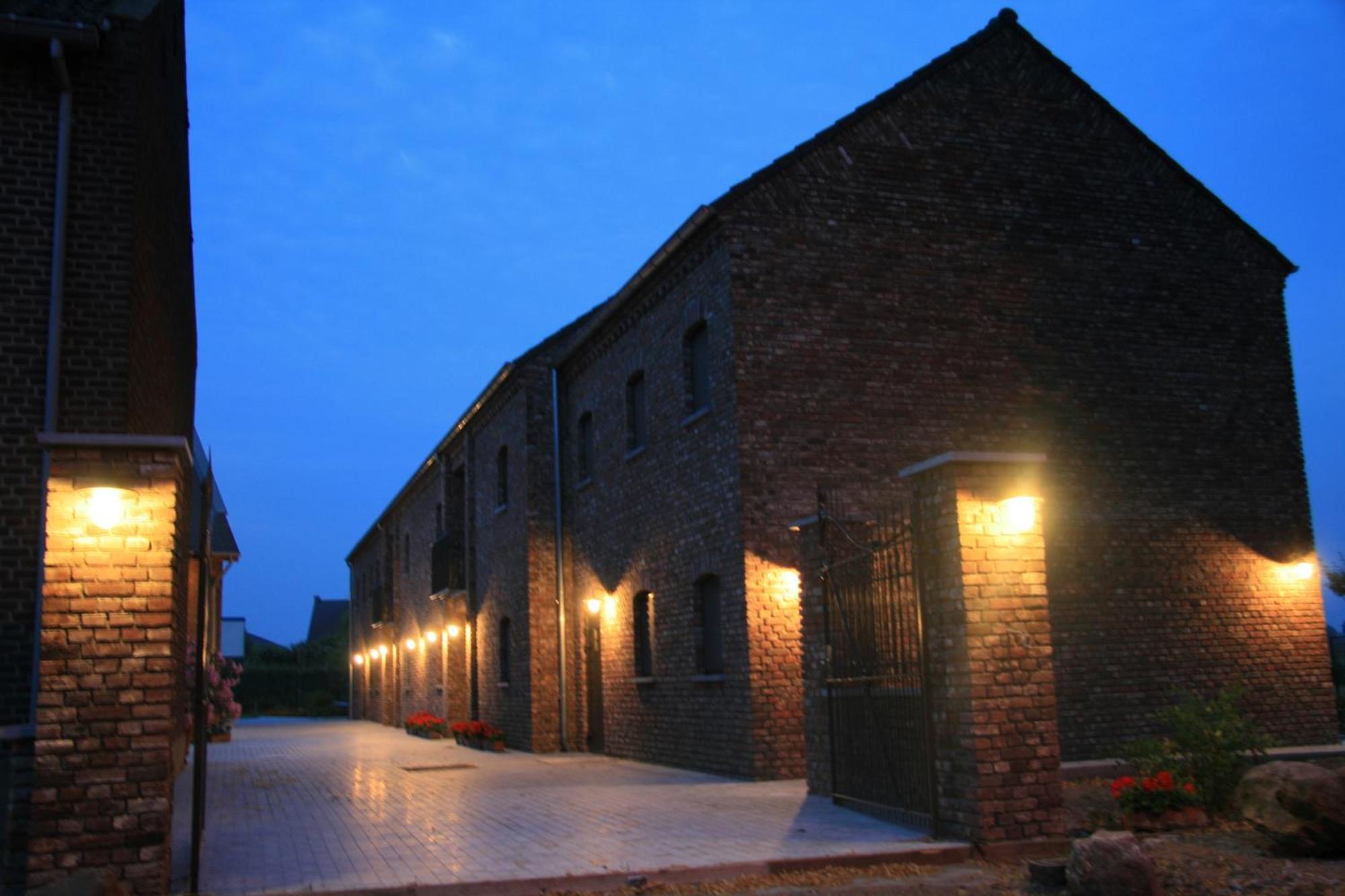 Hotel Oude Eycke Maaseik Esterno foto