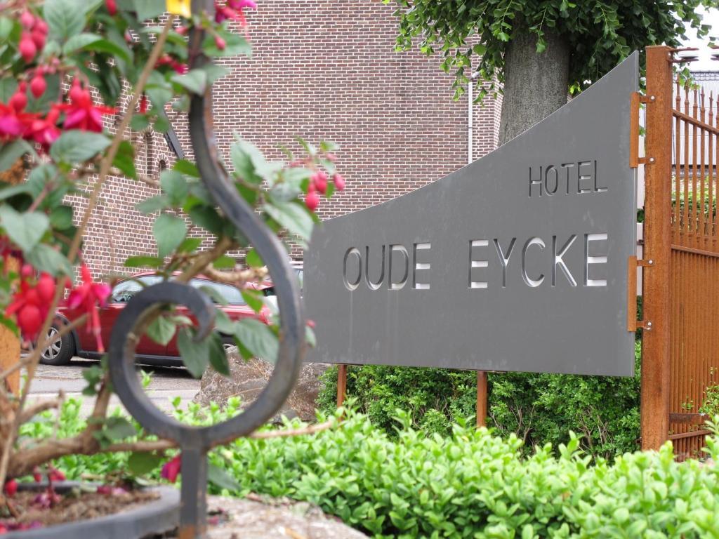 Hotel Oude Eycke Maaseik Esterno foto